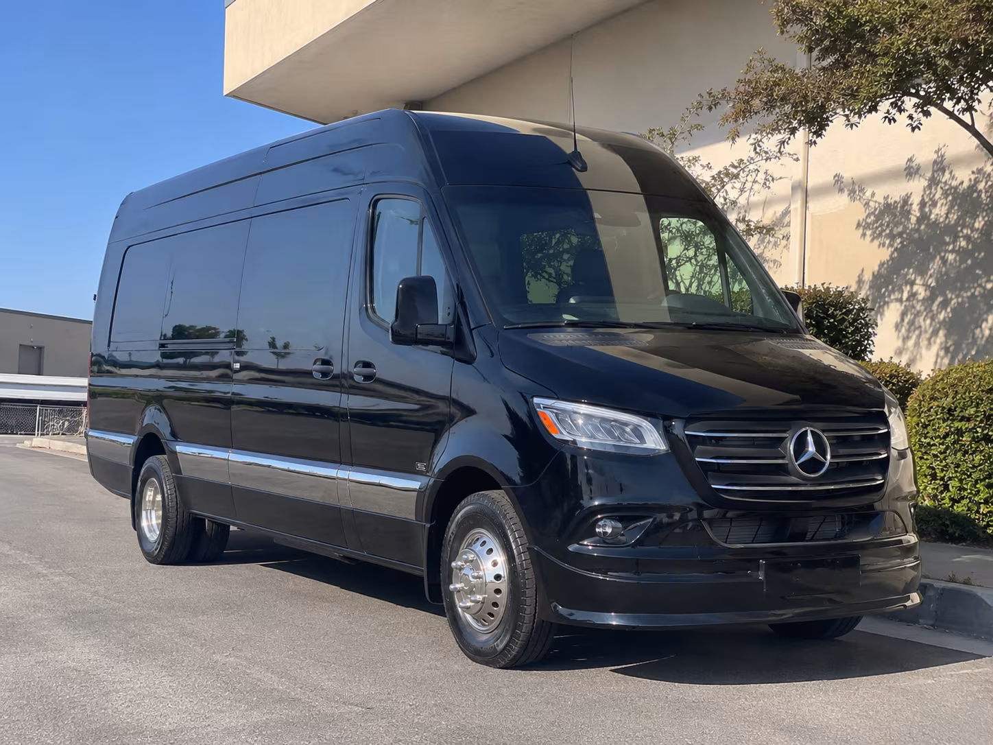 Brooklyn Wedding Transportation & Shuttle Service